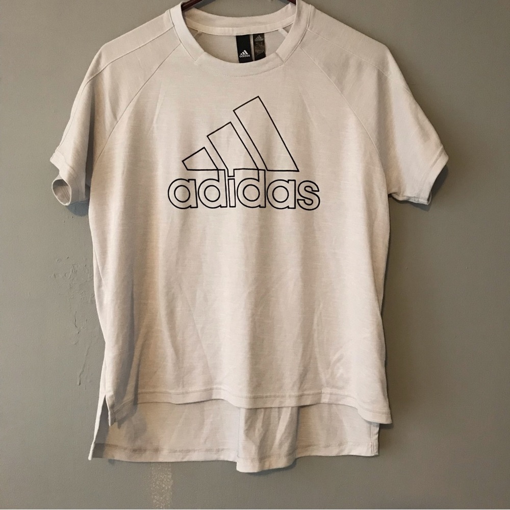 Adidas Prize S2S Prize T2 Short Sleeve T-Shirt Size Medium 12-14